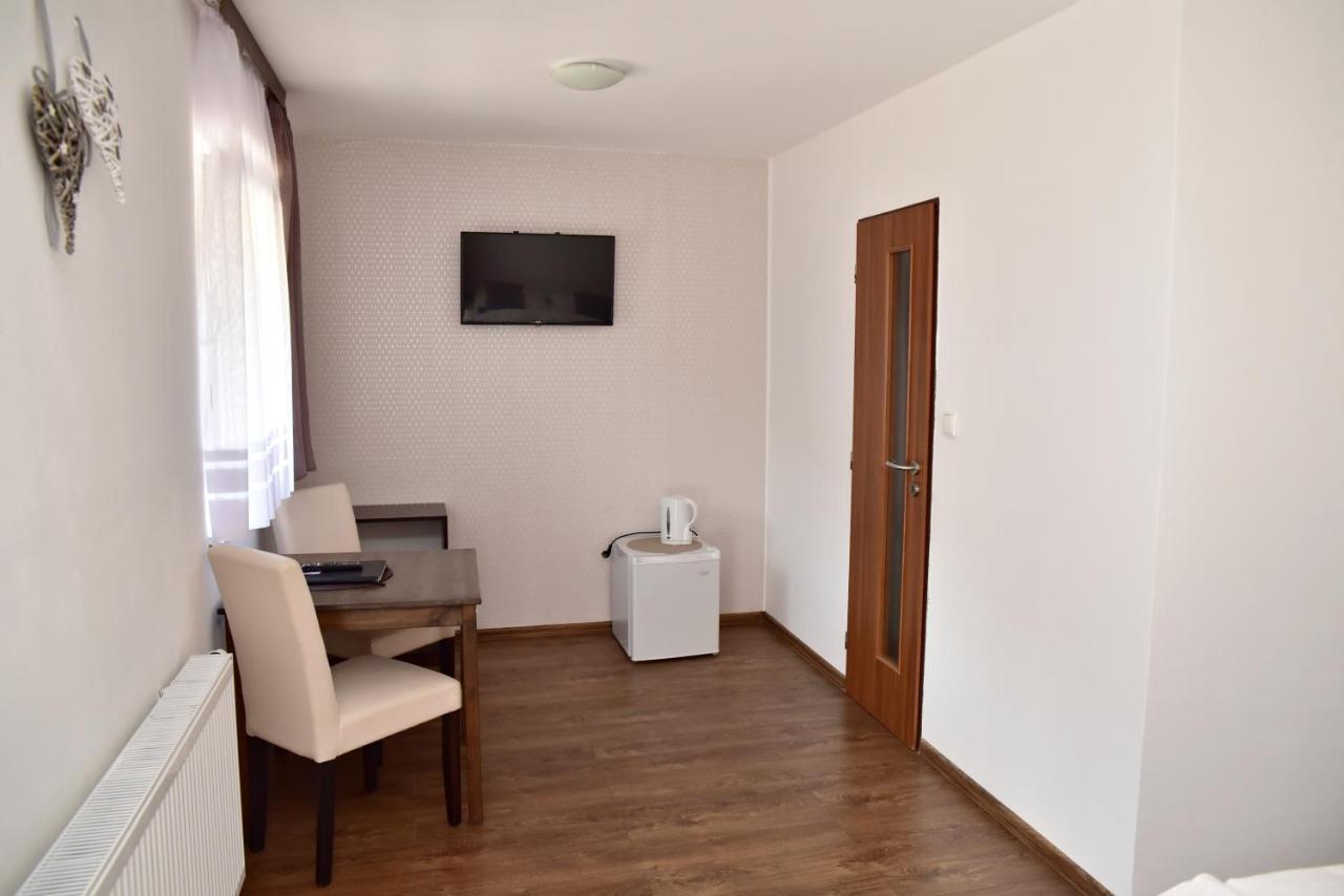 Pension U Krbu Mikulov v Krusnych Horach Exterior photo