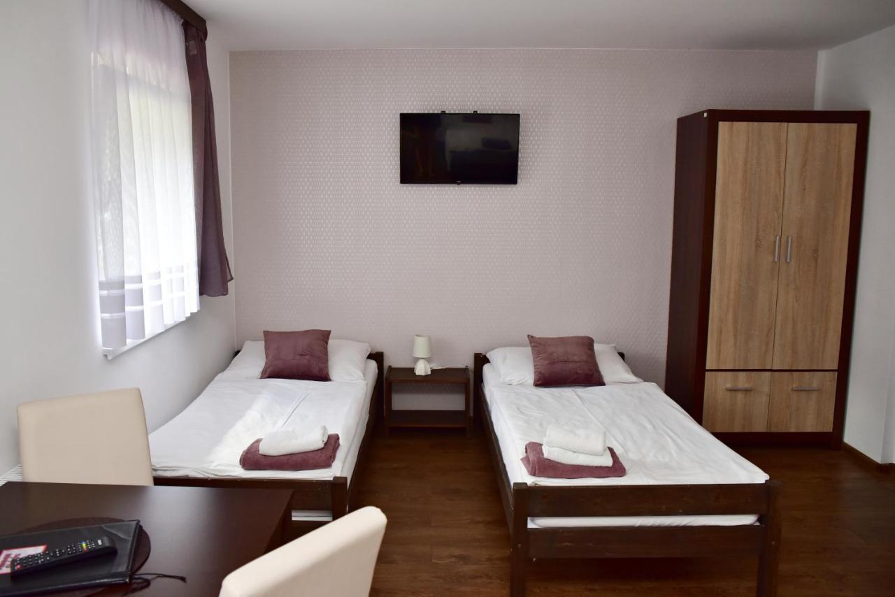 Pension U Krbu Mikulov v Krusnych Horach Exterior photo